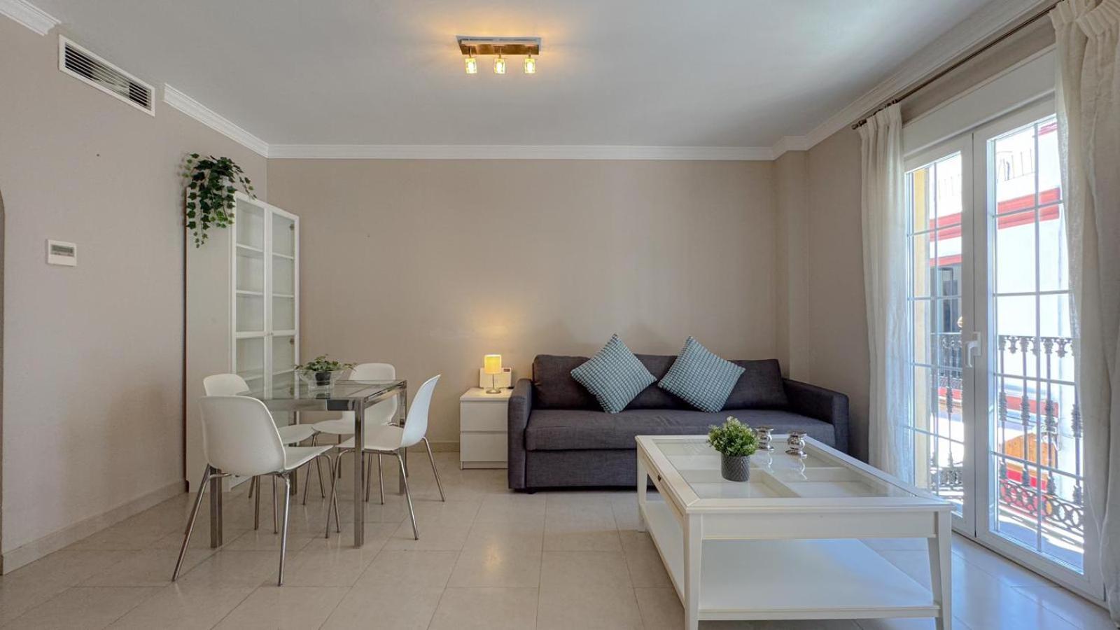 Plaza Mar Apartment ฟูเอนฮิโรลา ภายนอก รูปภาพ